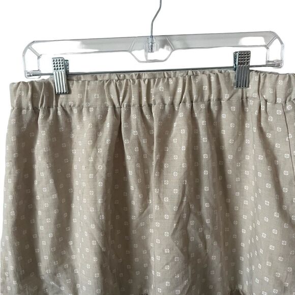 Princess Polly Secret Shadow Mini Skirt in Beige with White Polka Dots Size 10 - Picture 3 of 7
